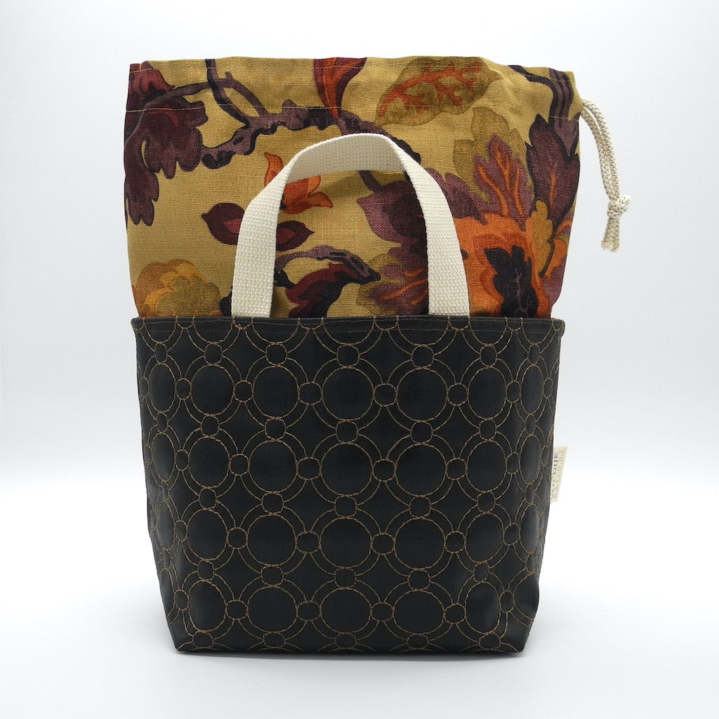 project basket with top opened up