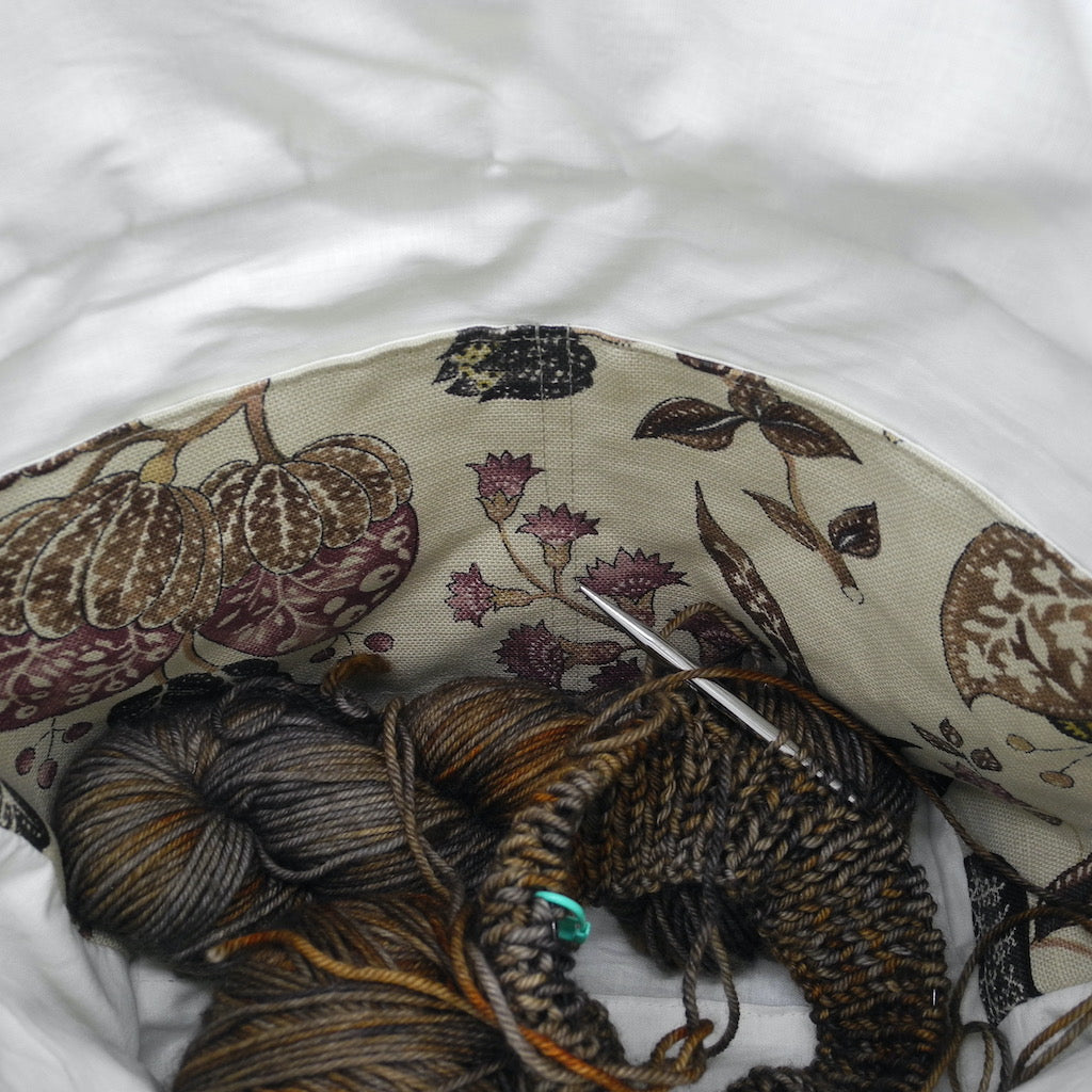 inside basket showing pockets and yarn