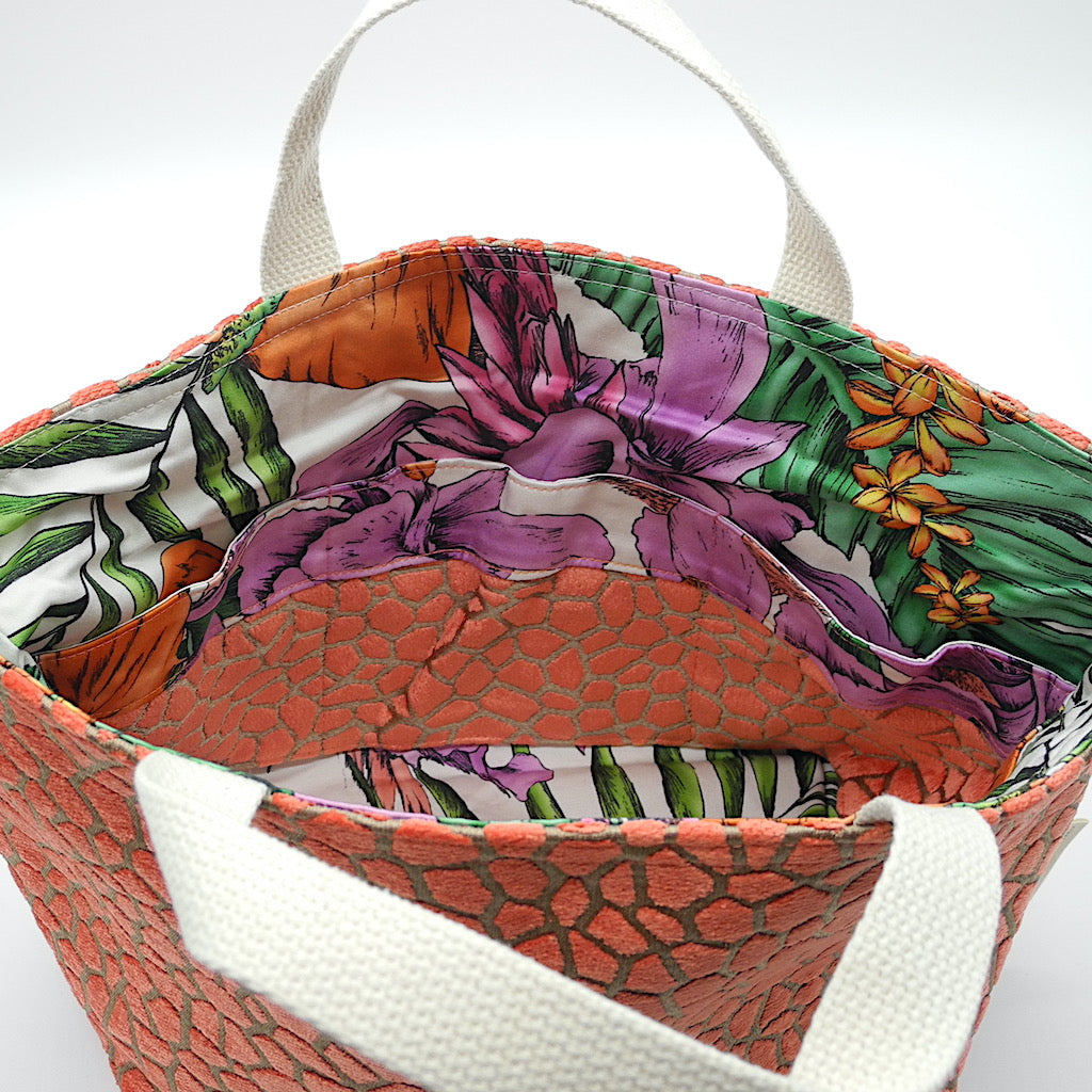 inside pocket tote showing pockets