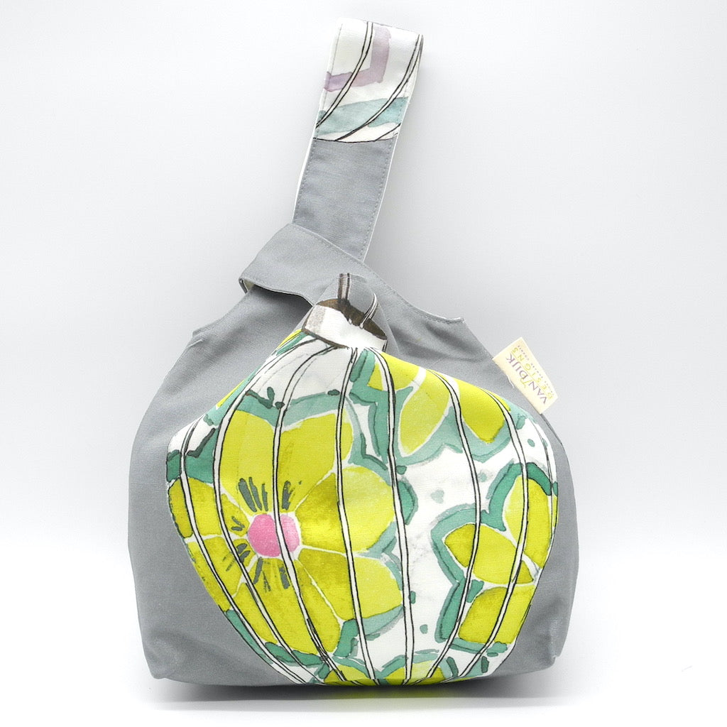knot bag front view