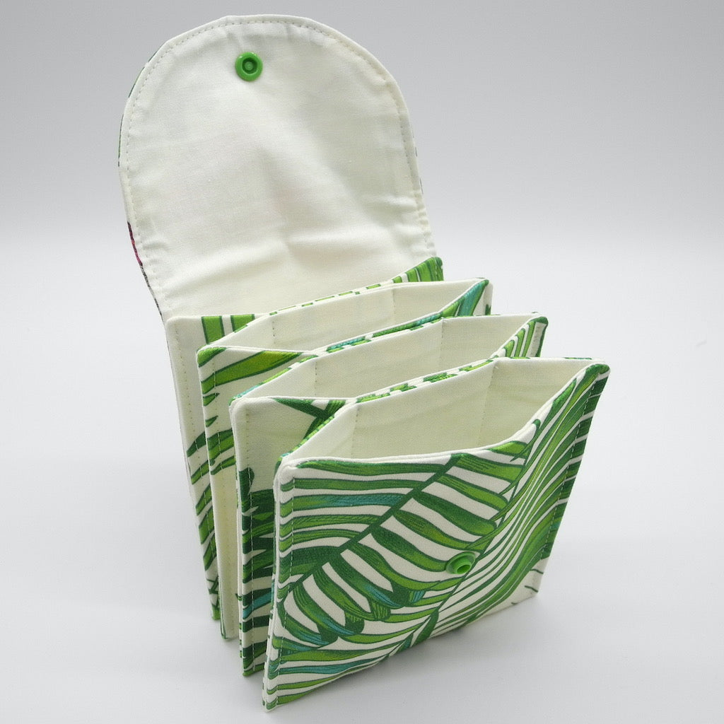 Accordion Pouch top open view