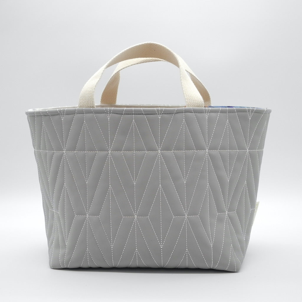 Pocket Tote