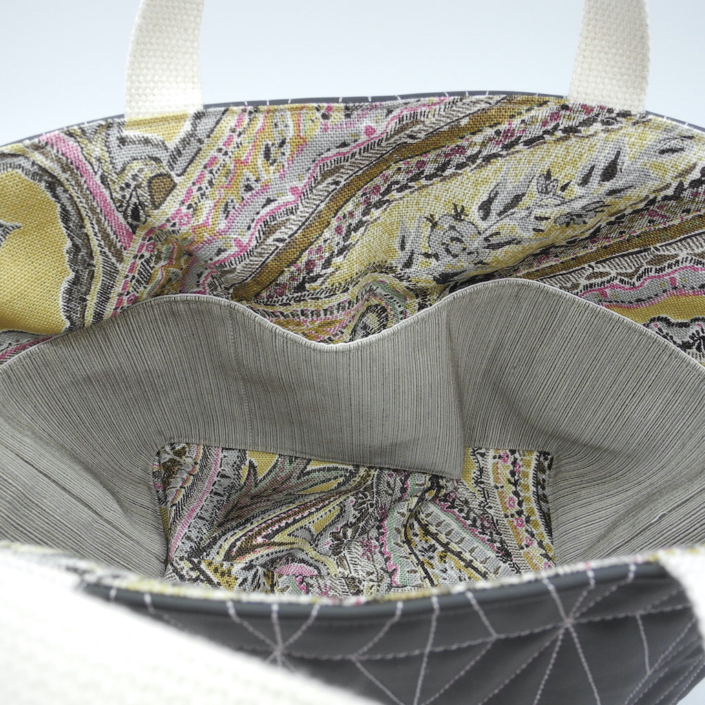 inside showing pockets