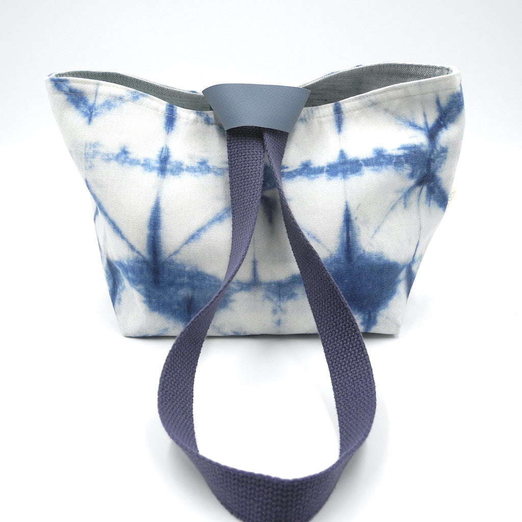Knotty Tote