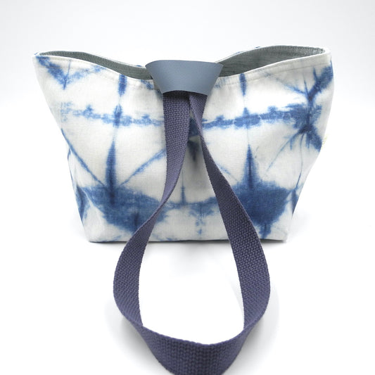 Knotty Tote