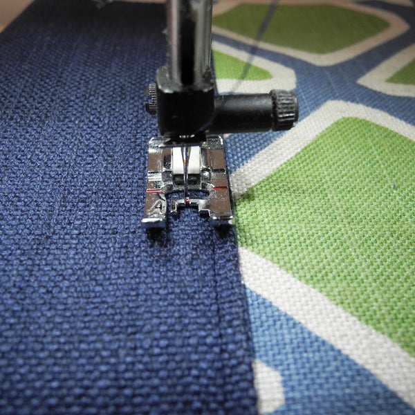 Sewing machine foot sewing tote bag base